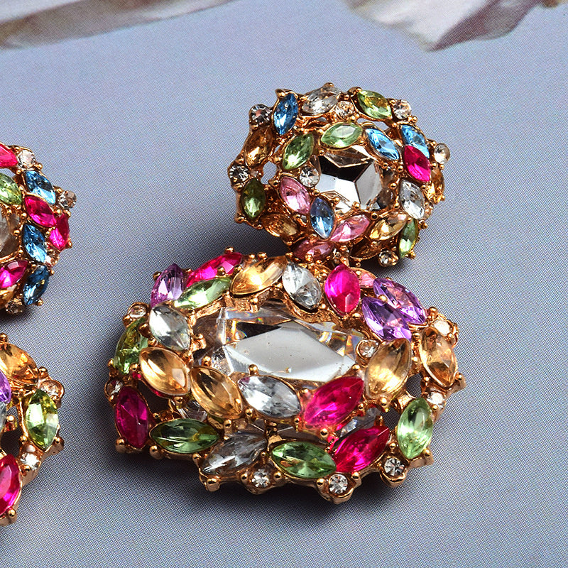 Trendy Earrings New Color Ornament