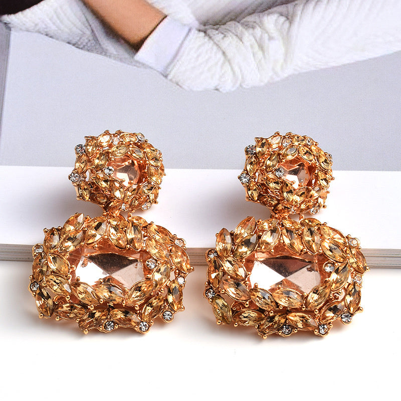 Trendy Earrings New Color Ornament