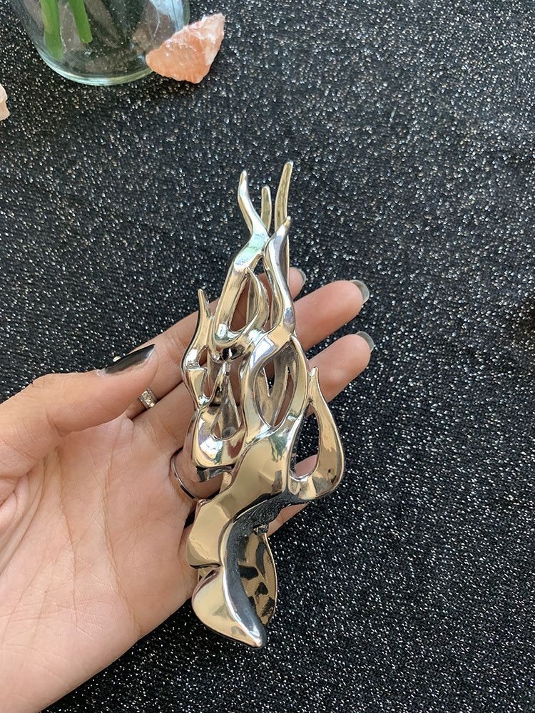 Metal Hairpins Have A Sense Of Niche Design