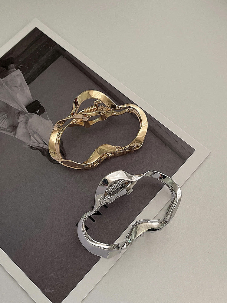 Metal Hairpins Have A Sense Of Niche Design
