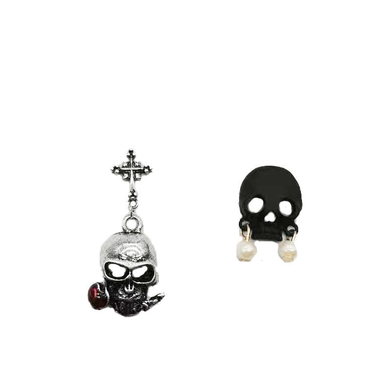 Christmas Halloween Dark Skull Stud Earrings