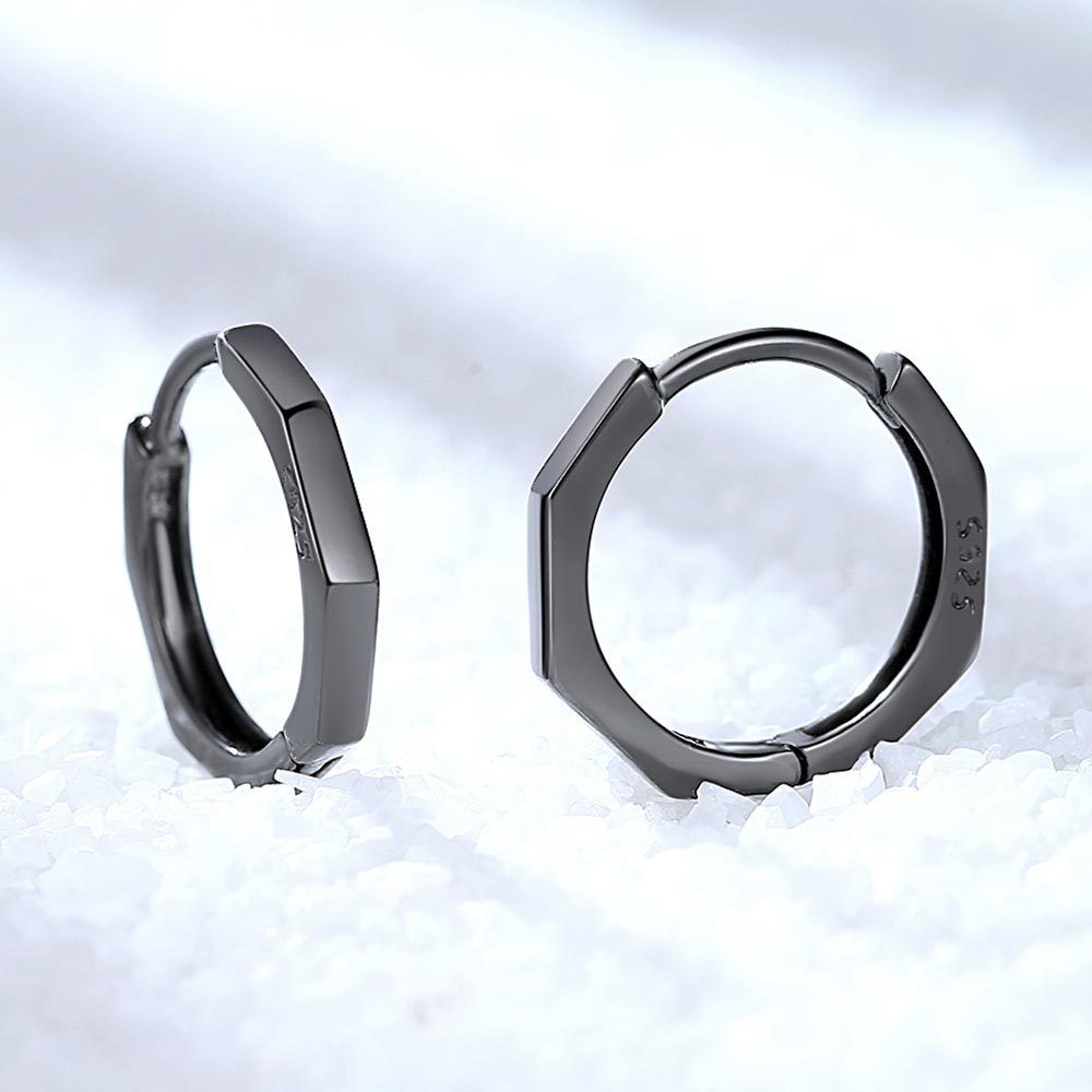 Silver Plated Earrings Are Simple And Feminine