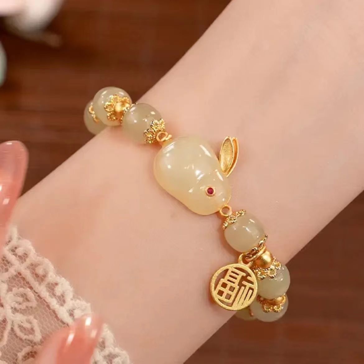 Hetian Rabbit Fu Brand Bracelet For Women