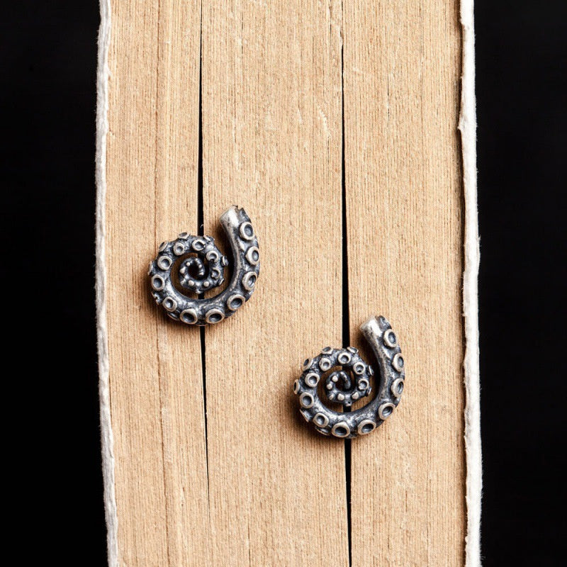 Octopus Claw Tentacle Stud Earrings Gram Style Vintage Silver Earrings For Men And Women Earrings Ear Studs