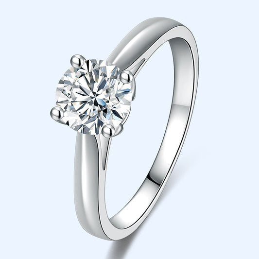 Moissanite Ring Fashion Four Claw