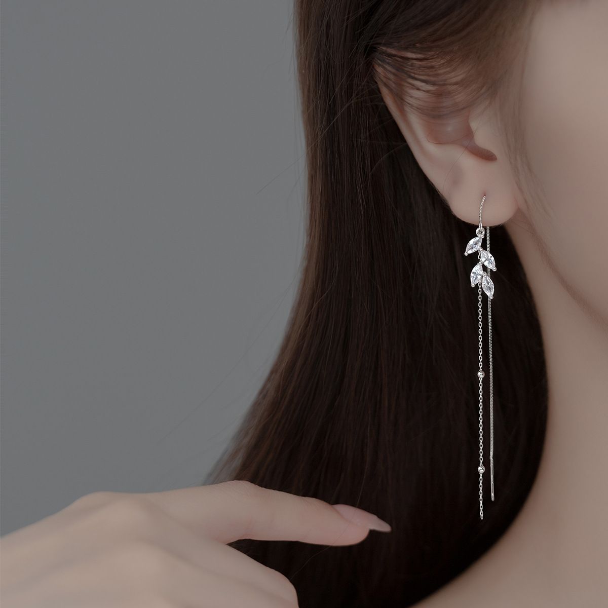 S925 Silver Leaf Long Ear Thread Female Jewelry